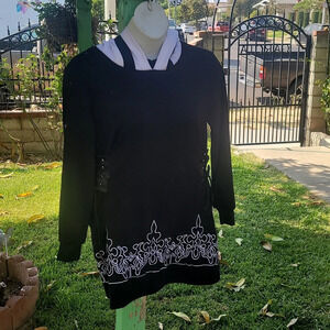 X-costume hooded dress w faux fur lining black white cosplay costume embroidered